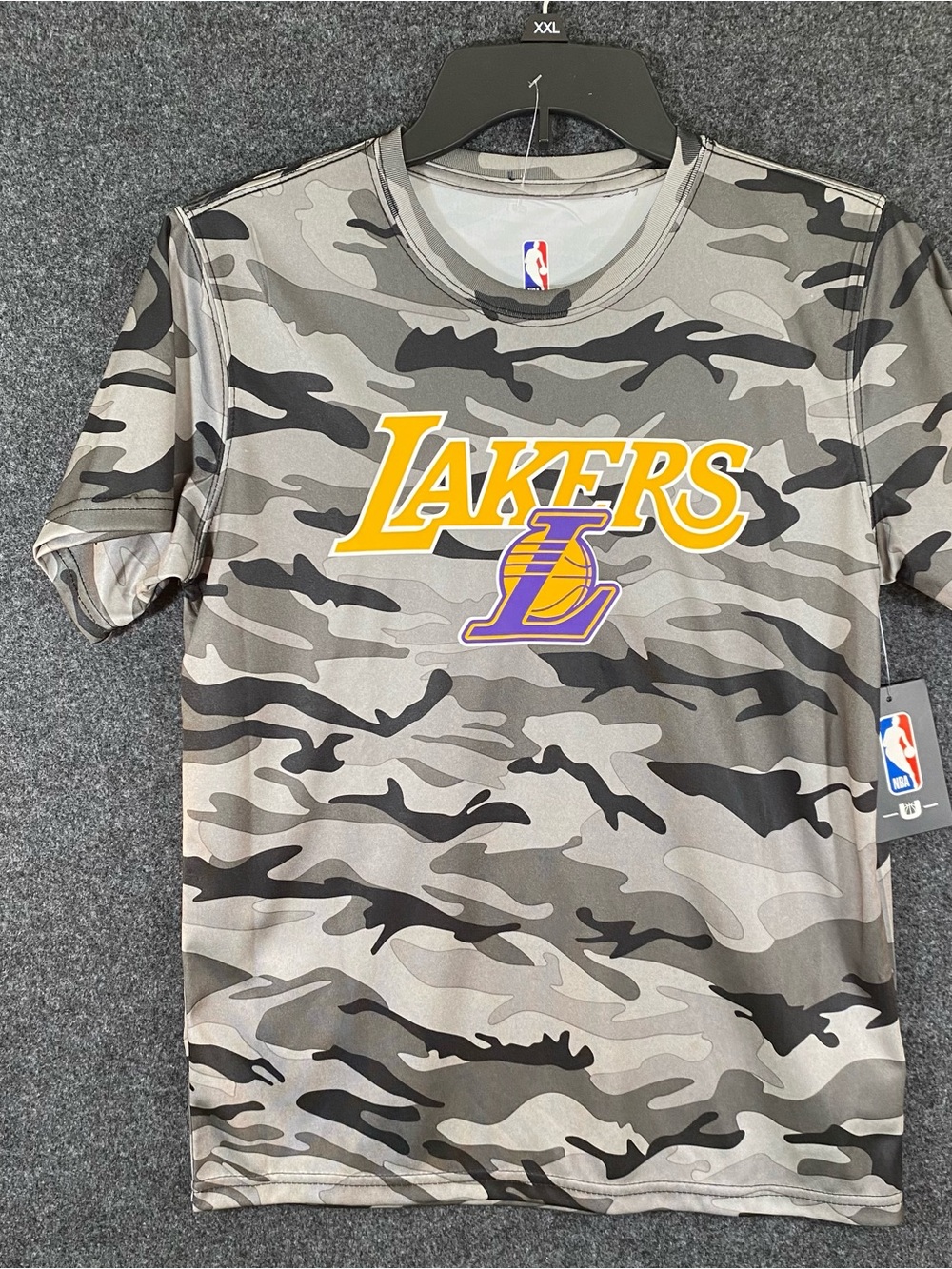 Los Angeles Lakers Youth Size 14-16 Short Sleeve Shirt Camouflage Official NBA